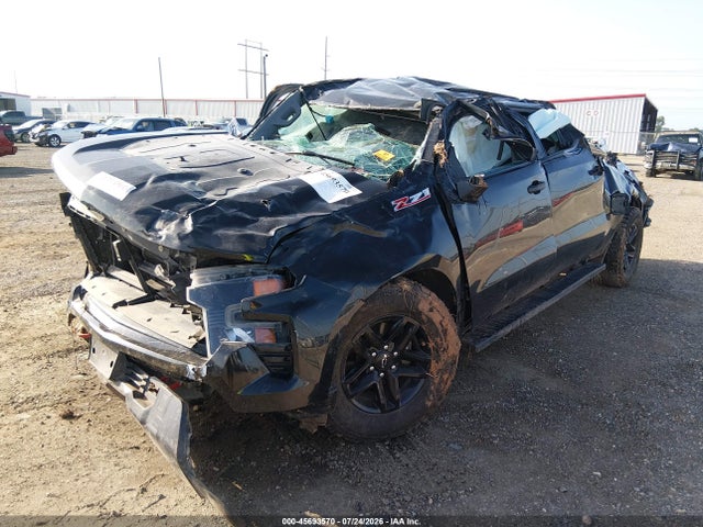 Продажа на аукционе авто 2023 Chevrolet Silverado 1500 4wd  Short Bed Custom Trail Boss, vin: 3GCPDCEK6PG173994, номер лота: 45693570