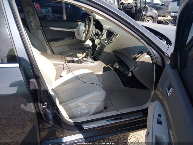 45693590 :رقم المزاد ، JN1CV6AP6AM203727 vin ، 2010 Infiniti G37 Journey مزاد بيع