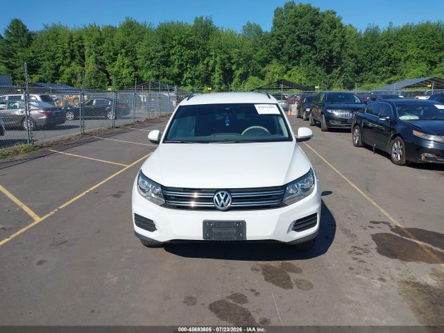 45693605 :رقم المزاد ، WVGBV7AX4HK031942 vin ، 2017 Volkswagen Tiguan 2.0t/2.0t S مزاد بيع