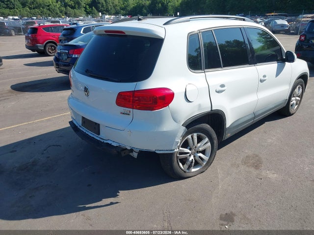 45693605 :رقم المزاد ، WVGBV7AX4HK031942 vin ، 2017 Volkswagen Tiguan 2.0t/2.0t S مزاد بيع