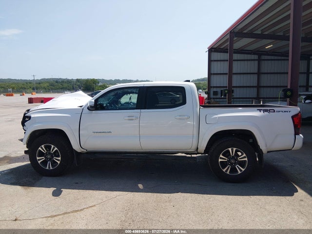 45693626 :رقم المزاد ، 3TMAZ5CN7HM041541 vin ، 2017 Toyota Tacoma Trd Sport مزاد بيع