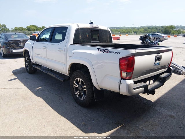 45693626 :رقم المزاد ، 3TMAZ5CN7HM041541 vin ، 2017 Toyota Tacoma Trd Sport مزاد بيع