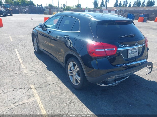 Продажа на аукционе авто 2017 Mercedes-benz Gla 250 4matic, vin: WDCTG4GB4HJ333003, номер лота: 45693643