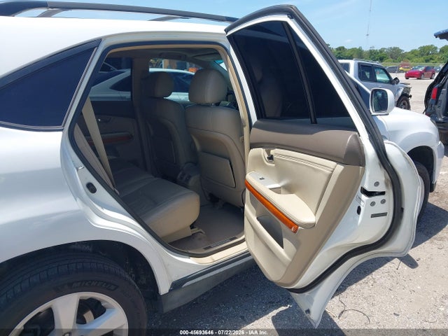 45693646 :رقم المزاد ، 2T2GA31U85C041466 vin ، 2005 Lexus Rx 330 مزاد بيع