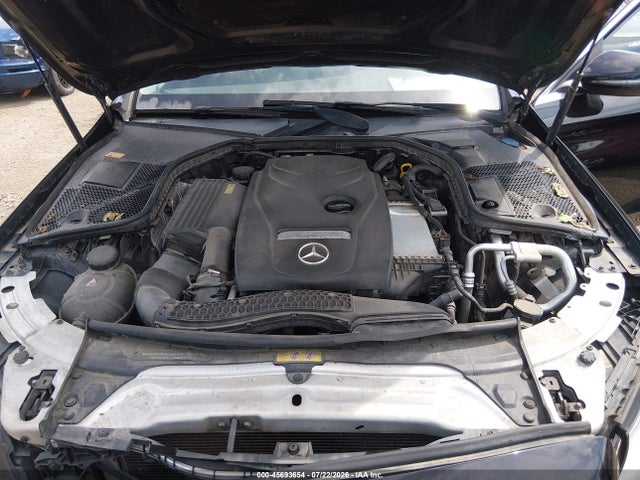 Продаж на аукціоні авто 2016 Mercedes-benz C 300 4matic, vin: 55SWF4KB2GU165654, номер лоту: 45693654