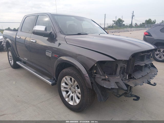 45693658 :رقم المزاد ، 1C6RR7PM1FS537902 vin ، 2015 Ram 1500 Laramie Longhorn مزاد بيع
