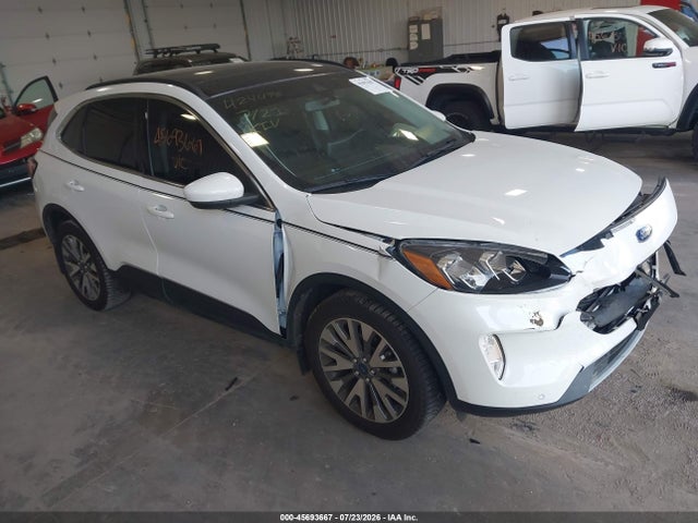 45693667 :رقم المزاد ، 1FMCU9J93NUA77914 vin ، 2022 Ford Escape Titanium مزاد بيع