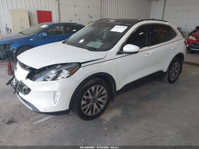 2022 Ford Escape Titanium მანქანა იყიდება აუქციონზე, vin: 1FMCU9J93NUA77914, აუქციონის ნომერი: 45693667