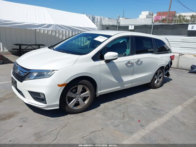 Honda ODYSSEY EX 2018 5FNRL6H59JB101557 Image 2