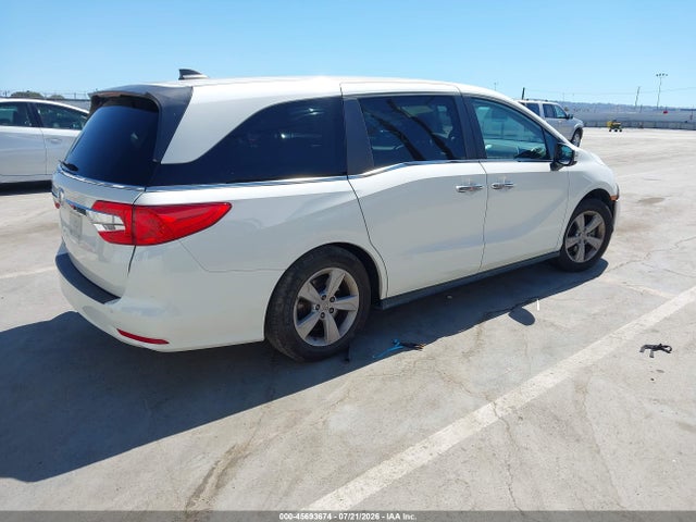 Honda ODYSSEY EX 2018 5FNRL6H59JB101557 Image 4