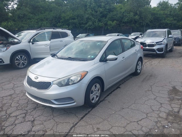 KIA FORTE LX 2015 KNAFX4A6XF5404366 Image 2