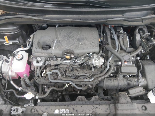 Toyota SIENNA XLE 2025 5TDJRKEC2SS248100 Image 10