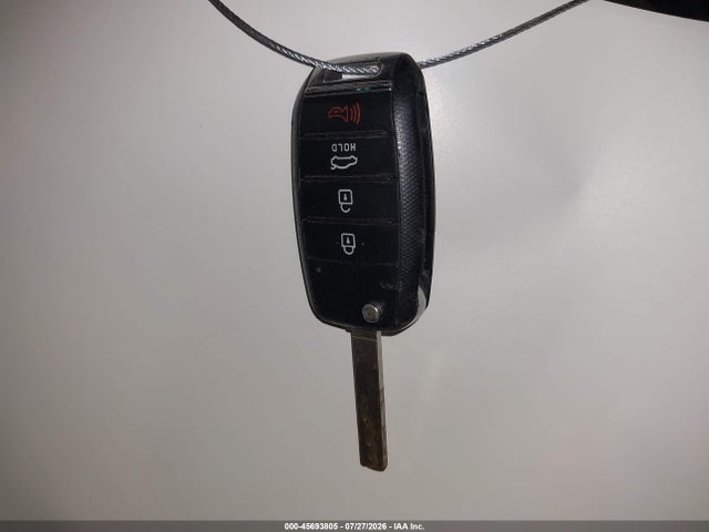 Продаж на аукціоні авто 2020 Kia Optima Lx, vin: 5XXGT4L34LG390834, номер лоту: 45693805