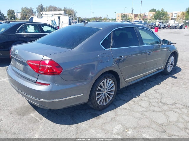 45693849 :رقم المزاد ، 1VWBT7A31GC066886 vin ، 2016 Volkswagen Passat 1.8t Se مزاد بيع