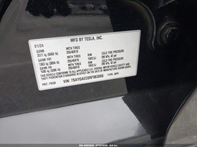 45693889 :رقم المزاد ، 7SAYGAEE8RF983066 vin ، 2024 Tesla Model Y Long Range Dual Motor All-wheel Drive مزاد بيع