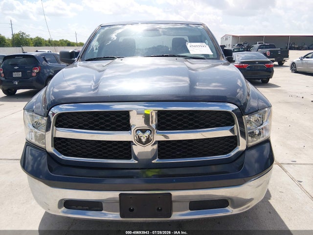 45693943 :رقم المزاد ، 1C6RR6FG7KS530226 vin ، 2019 Ram 1500 Classic Tradesman  4x2 6'4 Box مزاد بيع