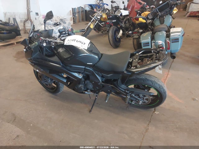 Kawasaki Ex650 F 2016 JKAEXEF10GDA25432 Image 13