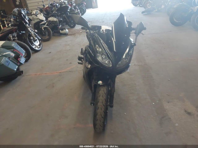 Kawasaki Ex650 F 2016 JKAEXEF10GDA25432 Image 5