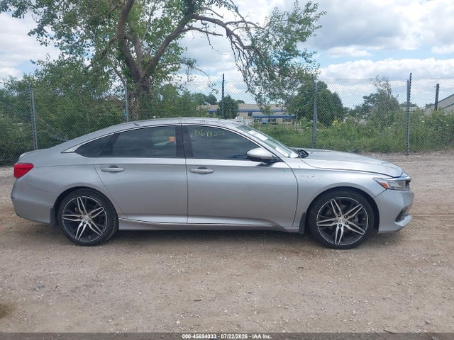 2022 Honda Accord Hybrid Touring მანქანა იყიდება აუქციონზე, vin: 1HGCV3F93NA019599, აუქციონის ნომერი: 45694033