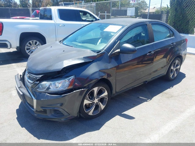 Chevrolet Sonic Premier Auto 2018 1G1JF5SB6J4104624 Image 2