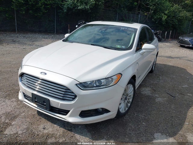 3FA6P0SU2ER395155 Ford Fusion Energi Titanium