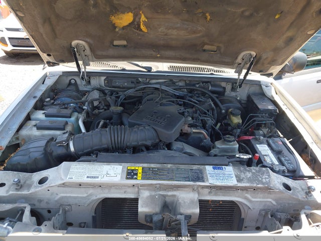 Продажа на аукционе авто 2003 Ford Explorer Sport Trac Xls/xlt, vin: 1FMZU67E83UB90722, номер лота: 45694052