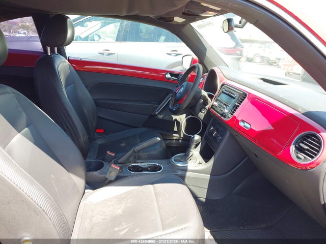 45694088 :رقم المزاد ، 3VWJP7AT1CM602132 vin ، 2012 Volkswagen Beetle 2.5l مزاد بيع