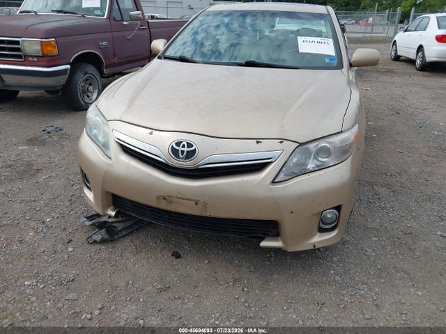 2010 Toyota Camry Hybrid მანქანა იყიდება აუქციონზე, vin: 4T1BB3EK7AU117319, აუქციონის ნომერი: 45694093