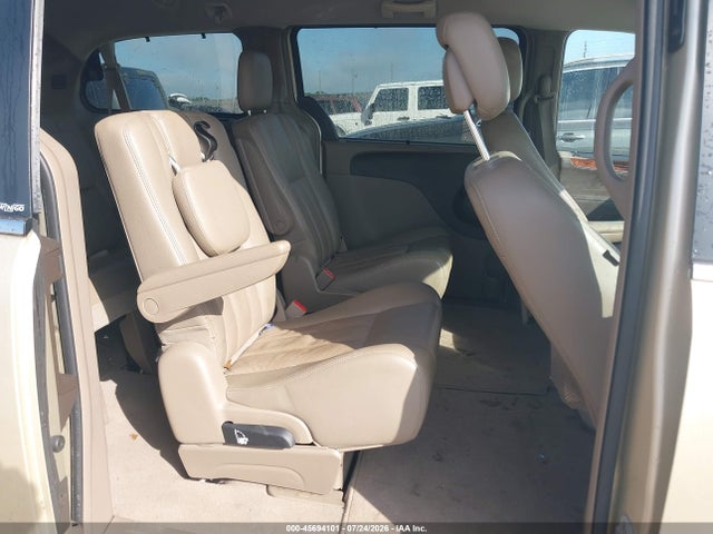 Продажа на аукционе авто 2011 Chrysler Town & Country Touring-l, vin: 2A4RR8DG5BR758129, номер лота: 45694101