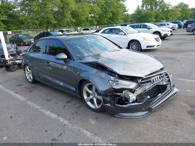 2015 Audi A3 2.0t Premium მანქანა იყიდება აუქციონზე, vin: WAUBFGFF0F1130761, აუქციონის ნომერი: 45694108