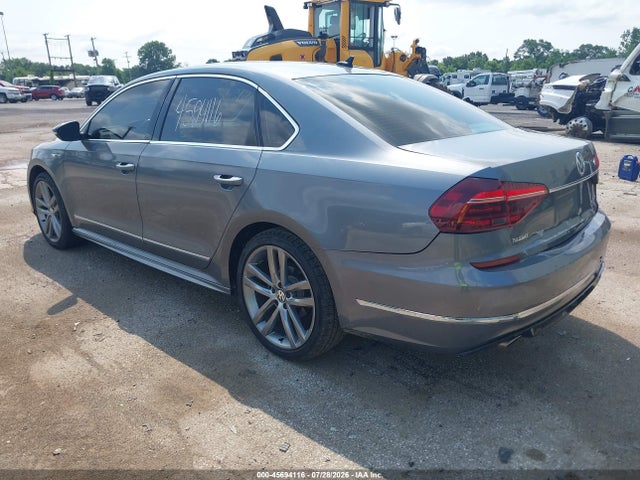 Продаж на аукціоні авто 2017 Volkswagen Passat 1.8t R-line, vin: 1VWDT7A37HC083184, номер лоту: 45694116