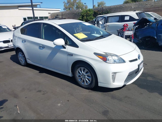 Auction sale of the 2012 Toyota Prius Plug-in, vin: JTDKN3DP0C3013658, lot number: 45694135
