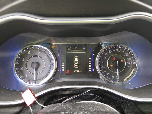 2016 Chrysler 200 Limited Platinum მანქანა იყიდება აუქციონზე, vin: 1C3CCCABXGN178618, აუქციონის ნომერი: 45694143