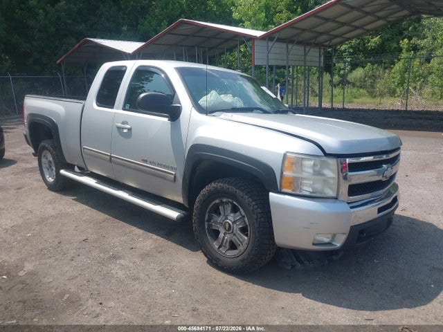 Auction sale of the 2011 Chevrolet Silverado 1500 Lt, vin: 1GCRKSE36BZ177165, lot number: 45694171