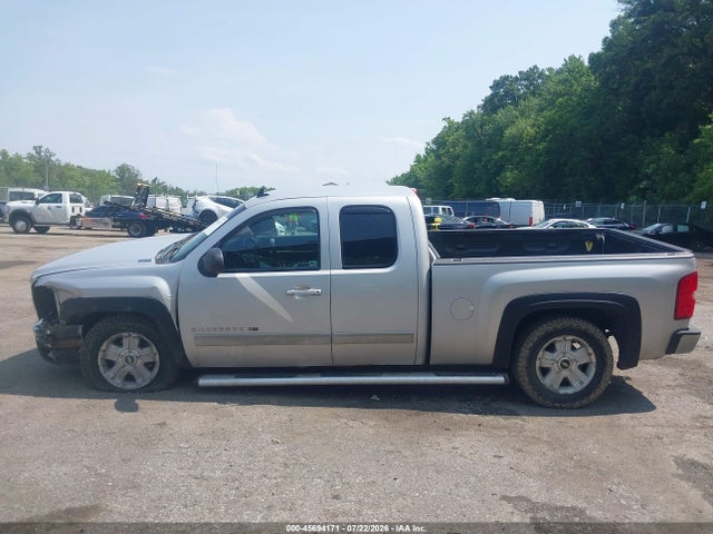 2011 Chevrolet Silverado 1500 Lt მანქანა იყიდება აუქციონზე, vin: 1GCRKSE36BZ177165, აუქციონის ნომერი: 45694171