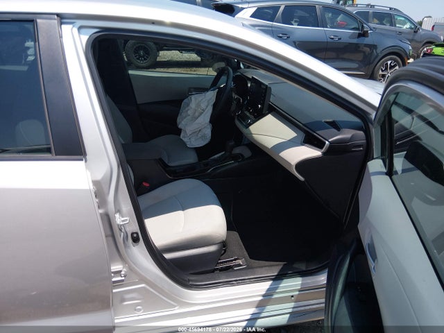 Продажа на аукционе авто 2021 Toyota Corolla L, vin: 5YFDPMAE5MP163690, номер лота: 45694178