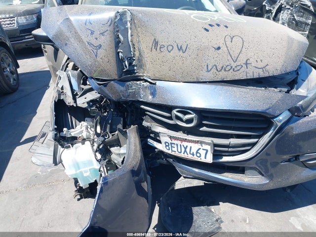 Продаж на аукціоні авто 2018 Mazda Mazda3 Sport, vin: 3MZBN1U72JM230559, номер лоту: 45694189