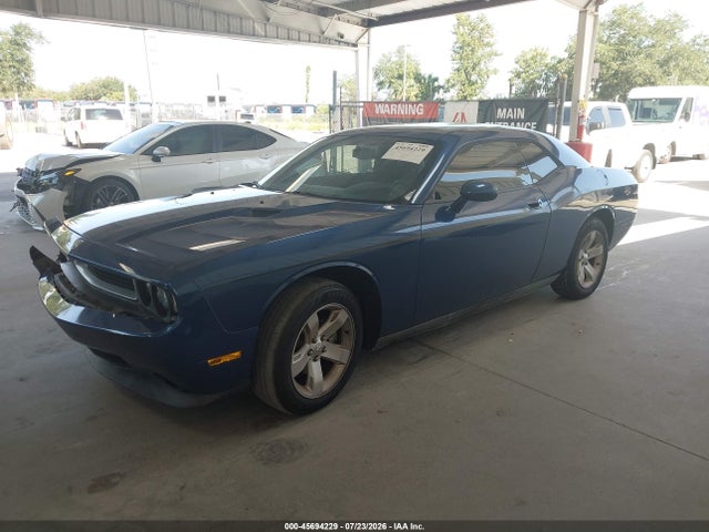 45694229 :رقم المزاد ، 2B3CJ4DV1AH205851 vin ، 2010 Dodge Challenger Se مزاد بيع