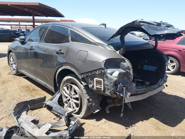 Toyota Crown Limited 2023 JTDAAAAF6P3003567 Image 3