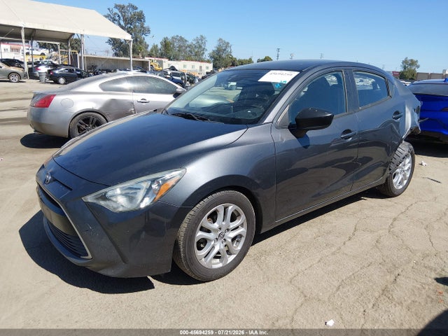 Scion IA 2016 3MYDLBZV7GY118759 Image 2