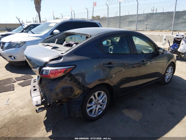 Scion IA 2016 3MYDLBZV7GY118759 Image 4