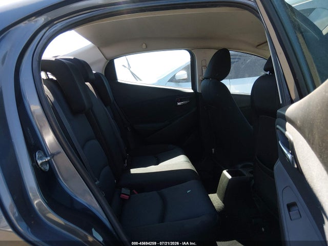 Scion IA 2016 3MYDLBZV7GY118759 Image 8