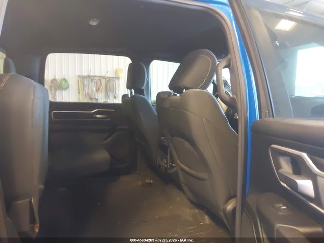 45694263 :رقم المزاد ، 1C6RRFFG8MN645385 vin ، 2021 Ram 1500 Big Horn  4x4 5'7 Box مزاد بيع