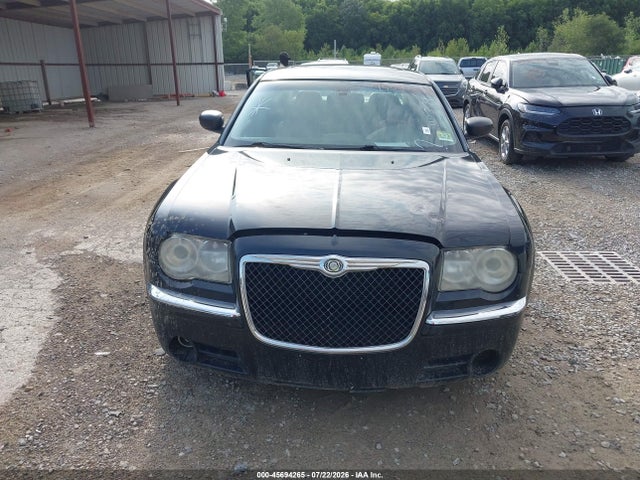 2010 Chrysler 300c Hemi მანქანა იყიდება აუქციონზე, vin: 2C3CA6CT5AH114371, აუქციონის ნომერი: 45694265