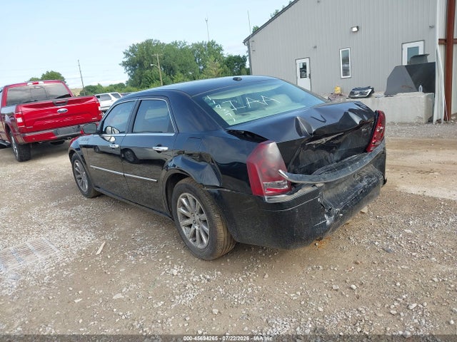 2010 Chrysler 300c Hemi მანქანა იყიდება აუქციონზე, vin: 2C3CA6CT5AH114371, აუქციონის ნომერი: 45694265