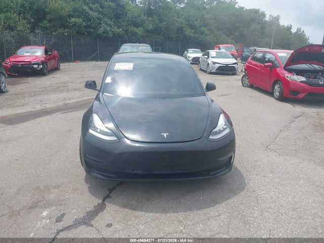 45694271 :رقم المزاد ، 5YJ3E1EA6MF854939 vin ، 2021 Tesla Model 3 Standard Range Plus Rear-wheel Drive مزاد بيع