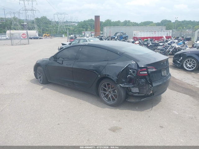 45694271 :رقم المزاد ، 5YJ3E1EA6MF854939 vin ، 2021 Tesla Model 3 Standard Range Plus Rear-wheel Drive مزاد بيع