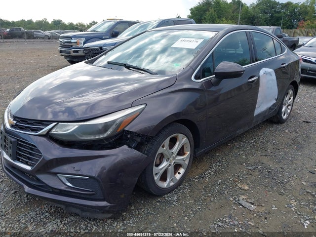 1G1BF5SM4H7181006 Chevrolet Cruze Premier Auto