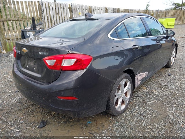 1G1BF5SM4H7181006 Chevrolet Cruze Premier Auto