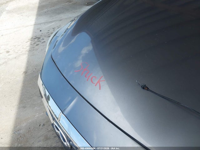 45694286 :رقم المزاد ، JN1EV7EK5HM360947 vin ، 2017 Infiniti Q60 3.0t Premium مزاد بيع